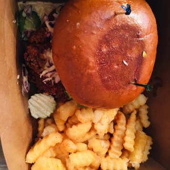 Baba's Hot Chicken - Baba's Sandwich Combo - Chicken Shop Near Me - Riverside, California