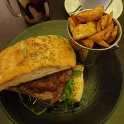 The Roasted Berry - Steak sandwich with chips!