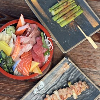 Omori Izakaya Brookline - Chirashi Don, Asparagus, chicken thigh with scallion - Japanese Near Me - Brookline, Massachusetts Omori Izakaya Brookline - Chirashi Don, Asparagus, chicken thigh with scallion - Japanese Near Me - Brookline, Massachusetts
