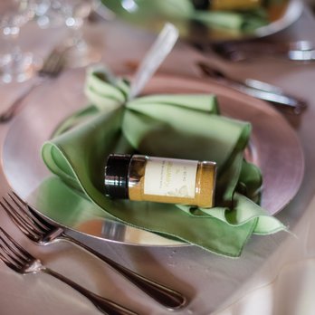 Acoustic Events - Wedding Coordination, Decor and Flowers in Sacramento - Caterers Near Me - Clarksburg, California
