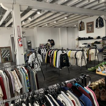 Space City Vintage - Used, Vintage & Consignment Near Me - Los Angeles, California Space City Vintage - Used, Vintage & Consignment Near Me - Los Angeles, California