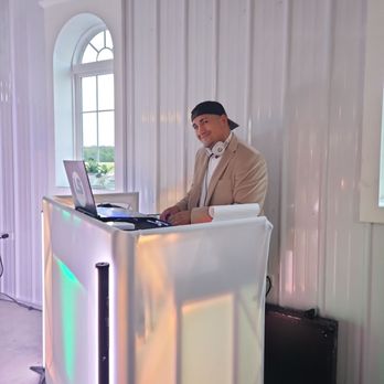 Shady Brook Acres Hitching Post - Favorite DJ  Nune Molina! - Venues & Event Spaces Near Me - Napoleon, Ohio