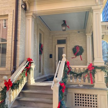 Regency Florist - Florists Near Me - Brown Deer, Wisconsin
