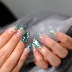 One Plus Nail