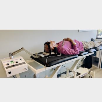 Michael Turk, DC - Cervical Decompression Treatment for Disc conditions in the Neck. - Chiropractors Near Me - Beverly Hills, California