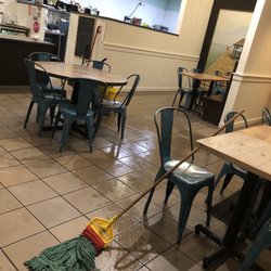 Tropical Smoothie Cafe
