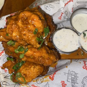 Simmzy's - 15 Minute Wings - Gastropubs Near Me - Long Beach, California Simmzy's - 15 Minute Wings - Gastropubs Near Me - Long Beach, California