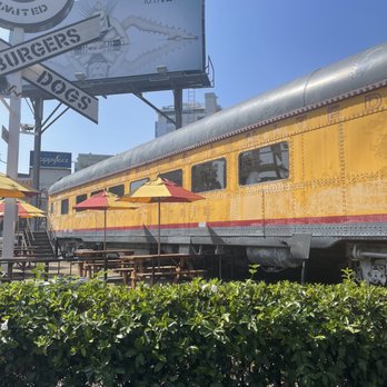 Carneys - Outside. The train restaurant - Burgers Near Me - Studio City, California