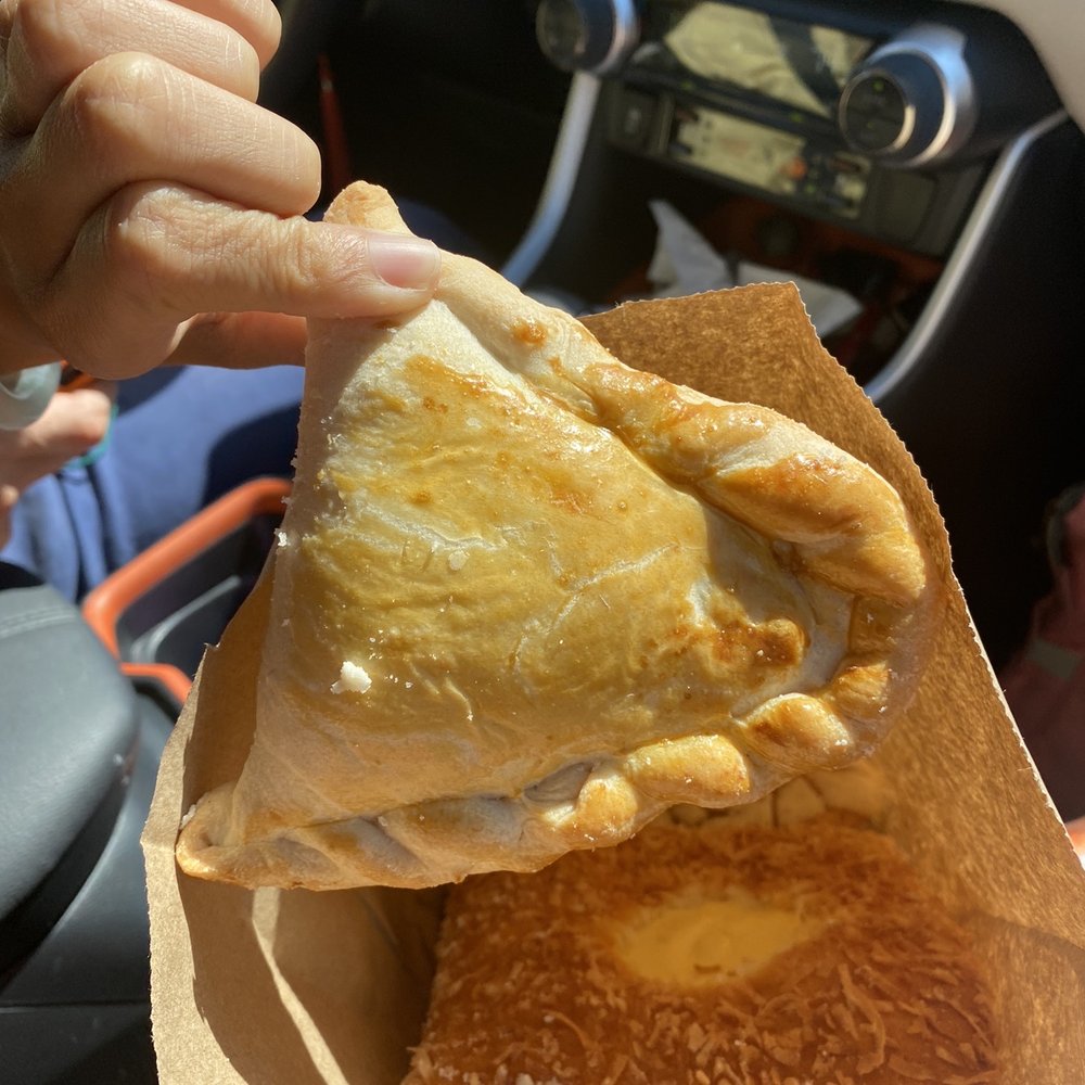 Panaderia La Espiga - Pineapple filled - with real pineapple - Bakeries Near Me - Charlotte, North Carolina Panaderia La Espiga - Pineapple filled - with real pineapple - Bakeries Near Me - Charlotte, North Carolina
