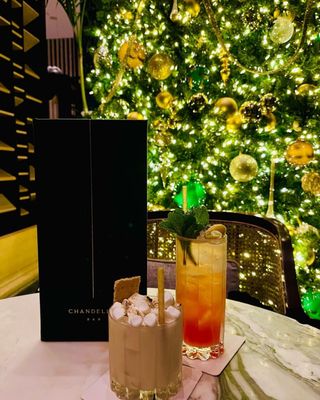 Chandelier Bar by null