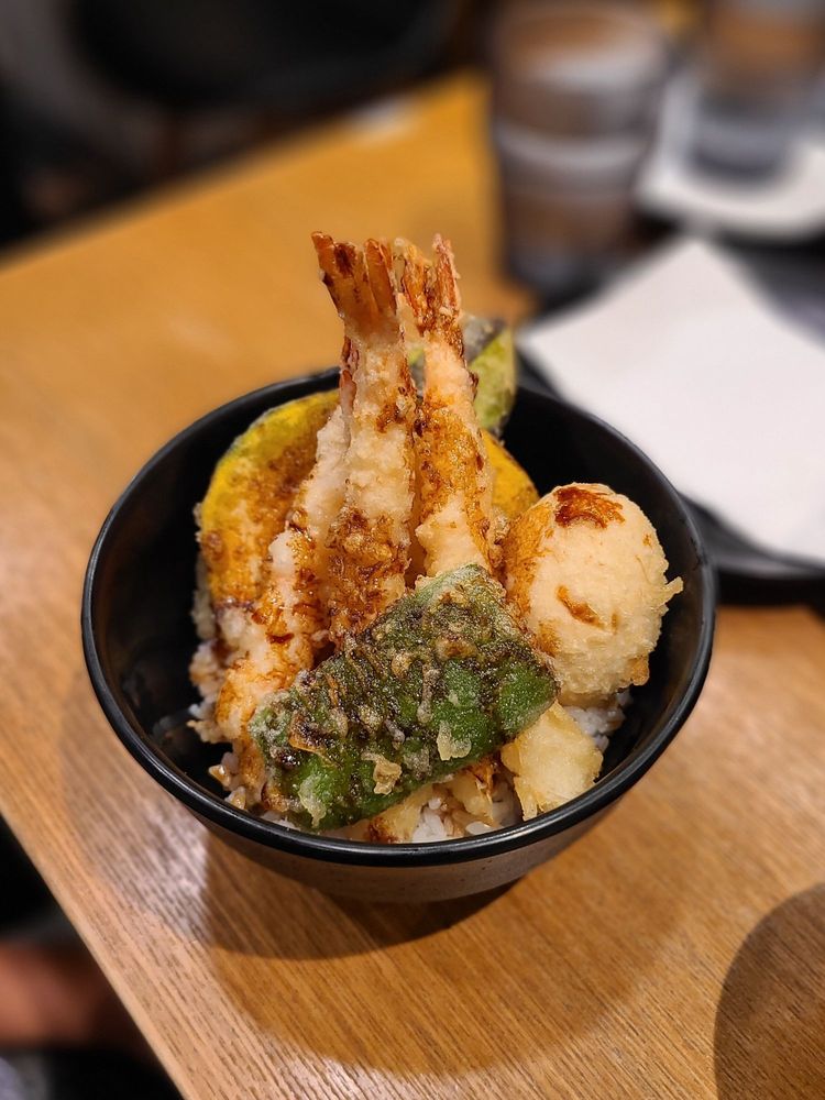 Food from Tempura Kiki