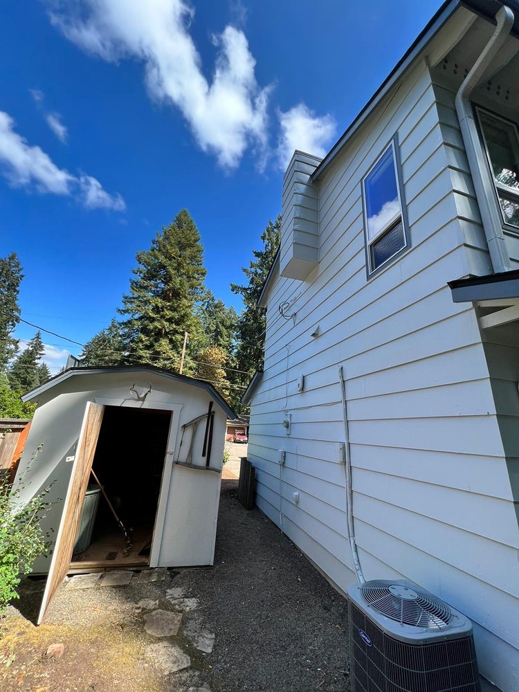 Slide of Akraba Construction