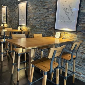 Bar à Vin - Tables - Wine Bars Near Me - Salt Lake City, Utah