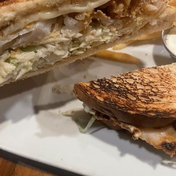 The Point Bar & Grill - Fresh fish ruben - Sports Bars Near Me - Montauk, New York The Point Bar & Grill - Fresh fish ruben - Sports Bars Near Me - Montauk, New York