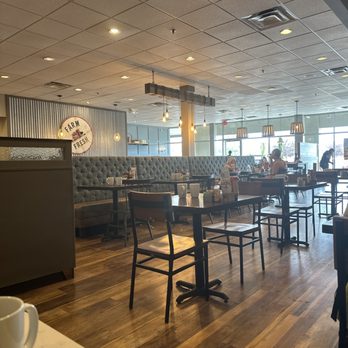 First Watch - Dining room - Breakfast & Brunch Near Me - Carmel, Indiana First Watch - Dining room - Breakfast & Brunch Near Me - Carmel, Indiana