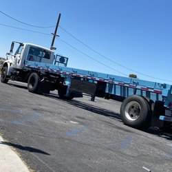 Hi-Desert Truck Driving School