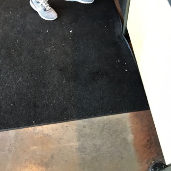 Chipotle Mexican Grill - Dirty carpet by soda machine - Mexican Near Me - Barstow, California Chipotle Mexican Grill - Dirty carpet by soda machine - Mexican Near Me - Barstow, California