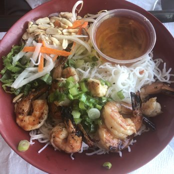 Saigon Eatery - Vermicelli Noodles with shrimp - Noodles Near Me - Torrance, California