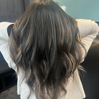 Salon Baobao - Layers - Hair Salons Near Me - San Francisco, California Salon Baobao - Layers - Hair Salons Near Me - San Francisco, California