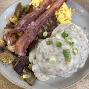 AM Goodness Cafe - Biscuits and gravy - Cafes Near Me - Vista, California