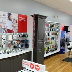 Verizon - Side