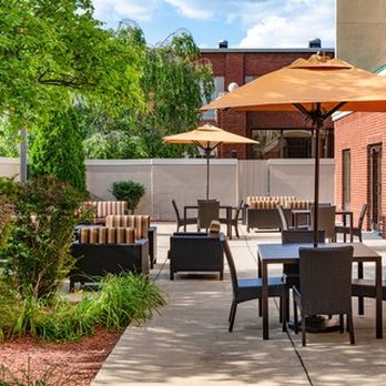 Courtyard by Marriott Bloomington - Hotels Near Me - Bloomington, Indiana