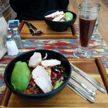Central Street Café - Lunch of champions - Cafes Near Me - London, XGL