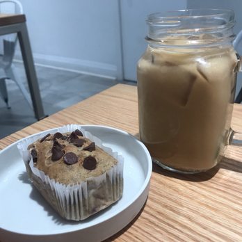 The Sydney Grind - Oat milk latte + banana bread - Cafes Near Me - Toronto, Ontario