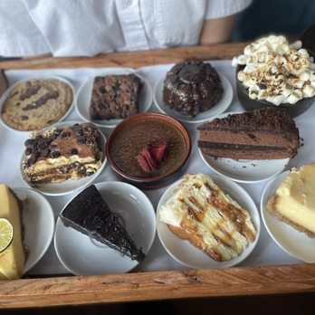 The Robinson Ale House - Desserts to choose from - Pubs Near Me - Long Branch, New Jersey