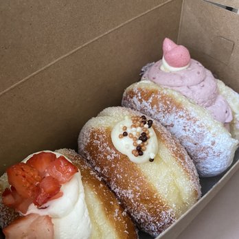 Mello - Strawberry & Cream, Vanilla Pink is Raspberry (seasonal) - Donuts Near Me - Vancouver, British Columbia Mello - Strawberry & Cream, Vanilla Pink is Raspberry (seasonal) - Donuts Near Me - Vancouver, British Columbia