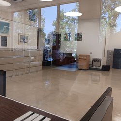 Superior Court of California - Van Nuys Courthouse East - May '23, 2nd floor cafeteria is closed. There are about 8 tables up there to sit and have meetings/discussions at with plenty of chairs.