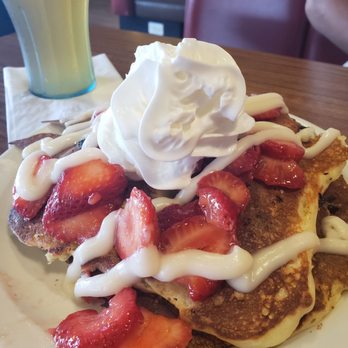 Denny's - Diners Near Me - Del Mar, California