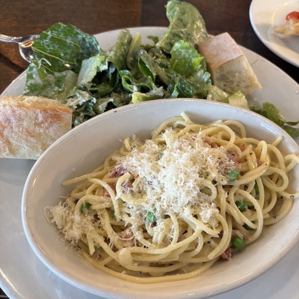 Pastini - Spaghetti Carbonara - Italian Near Me - Eugene, Oregon Pastini - Spaghetti Carbonara - Italian Near Me - Eugene, Oregon