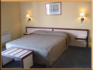 Bomotel