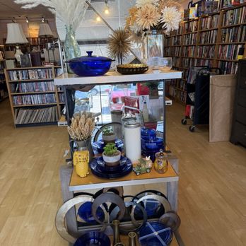 Goodwill Industries - Love this one! - Bookstores Near Me - Encinitas, California Goodwill Industries - Love this one! - Bookstores Near Me - Encinitas, California