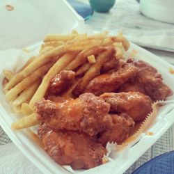 Bobby's Fish & Chicken - Chicken wings and fries