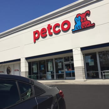 Petco - Pet Training Near Me - Beaverton, Oregon