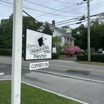 Lighthouse Keeper's Pantry - Outside - Specialty Food Near Me - Yarmouth, Massachusetts
