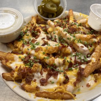Duff's Famous Wings - Cheese Fries - Chicken Wings Near Me - Southlake, Texas Duff's Famous Wings - Cheese Fries - Chicken Wings Near Me - Southlake, Texas