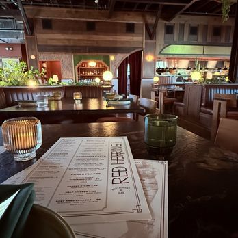 Red Herring Restaurant & Bar - Inside - Bars Near Me - Waco, Texas