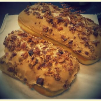 Donut Star - Bacon maple bars....nummy! - Donuts Near Me - Auburn, Washington