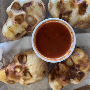 Bari Pasta & Pizza - Pizza Near Me - Torrance, California