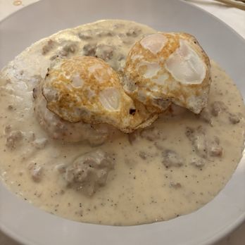 Huck's Place - Biscuits and gravy - Juice Bars & Smoothies Near Me - Whitefish, Montana Huck's Place - Biscuits and gravy - Juice Bars & Smoothies Near Me - Whitefish, Montana