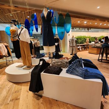 Anthropologie - Women's Clothing Near Me - Miami, Florida Anthropologie - Women's Clothing Near Me - Miami, Florida