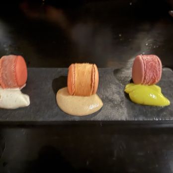 The Carriage House - Macaroon Ice Cream Sandwiches - New American Near Me - Rye, New Hampshire The Carriage House - Macaroon Ice Cream Sandwiches - New American Near Me - Rye, New Hampshire