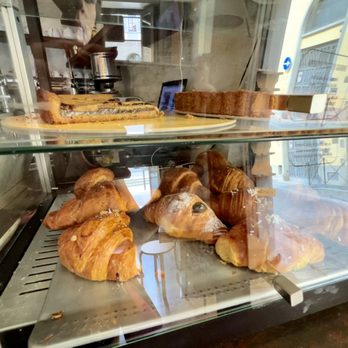 La Boite - Pastries - Italian Near Me - Florence, FI