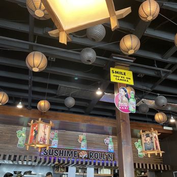 SushiMe Roll'n - Inside - Sushi Bars Near Me - West Covina, California SushiMe Roll'n - Inside - Sushi Bars Near Me - West Covina, California