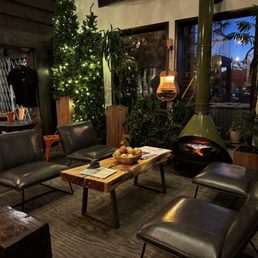 Campfire Hotel - Super cute lobby at the Campfire Hotel - Hotels Near Me - Bend, Oregon