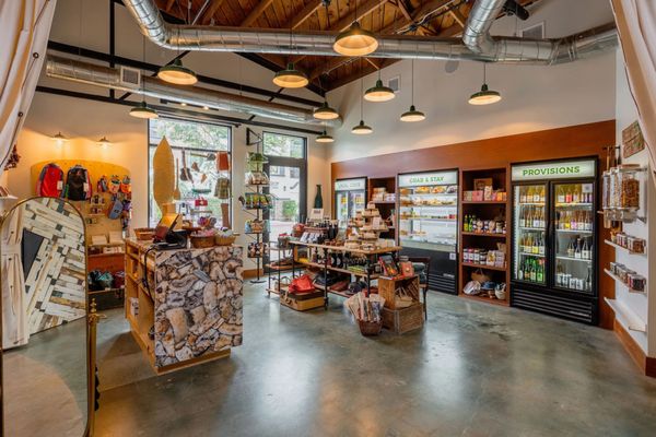 Bivouac Adventure Lodge: Cider Bar, Coffee Shop, & General Store by null