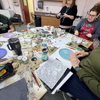 The Craft Room - Sgraffito Class - Art Classes Near Me - Sheridan, Indiana The Craft Room - Sgraffito Class - Art Classes Near Me - Sheridan, Indiana